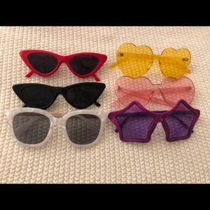 🤩🤩  Fun Party Sunglasses Set (6 Pairs!)